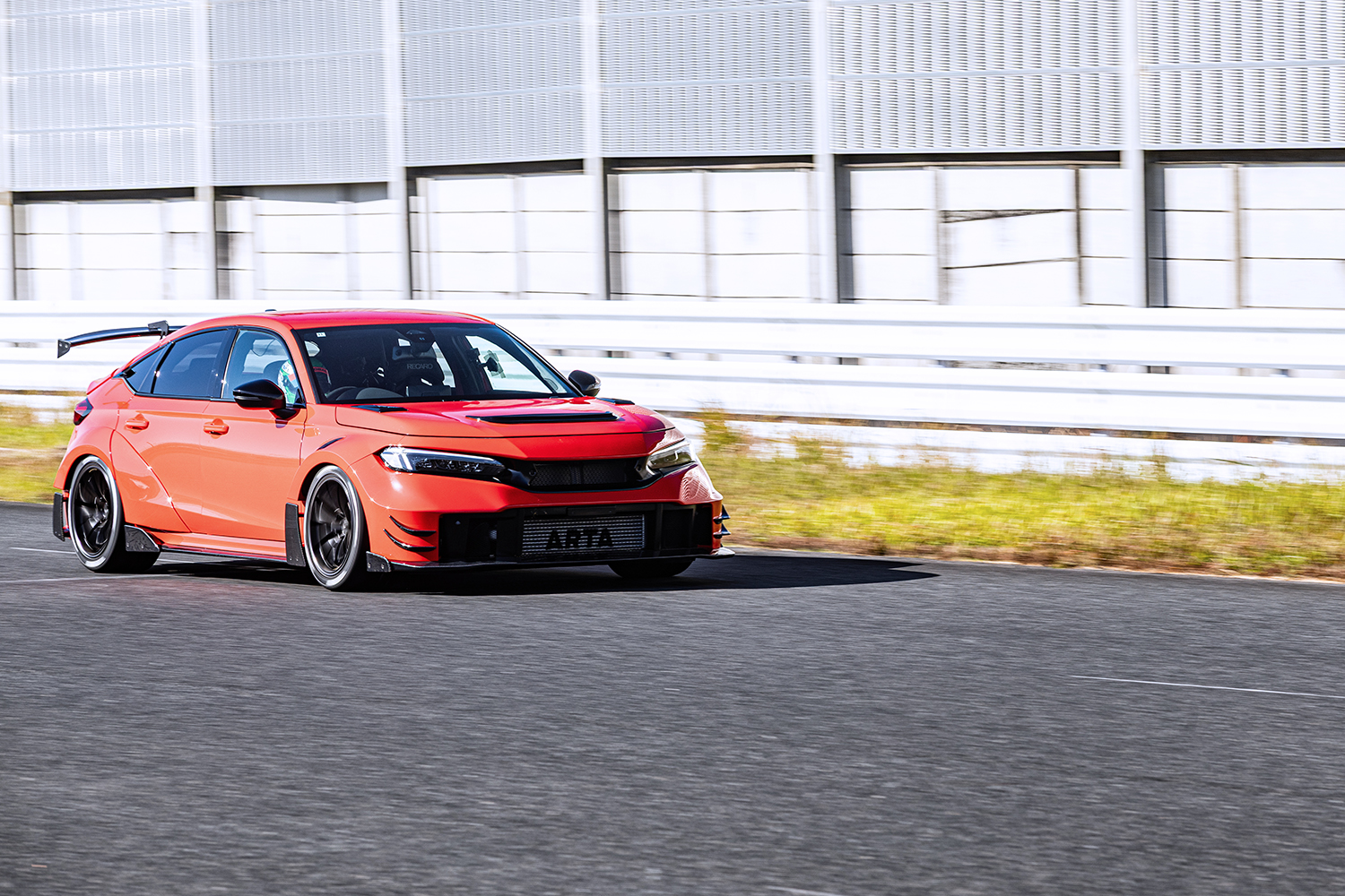 ARTA渾身のコンプリートカー「ARTA GT FL５」が魅せる圧倒的パフォーマンス 〜 画像10