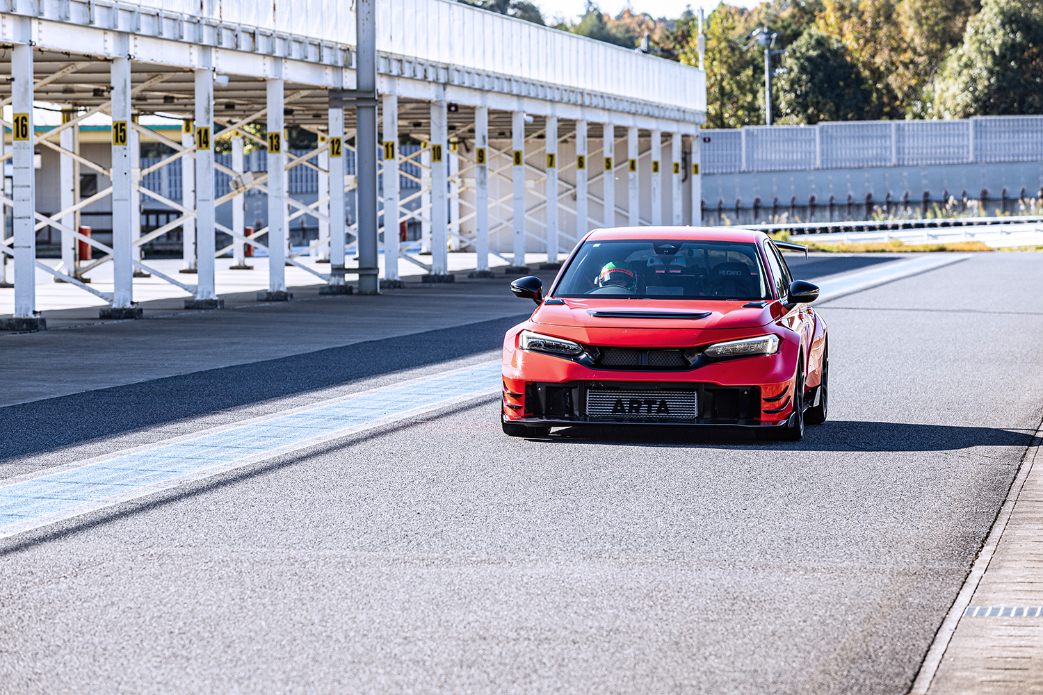 ARTA渾身のコンプリートカー「ARTA GT FL５」が魅せる圧倒的パフォーマンス 〜 画像11