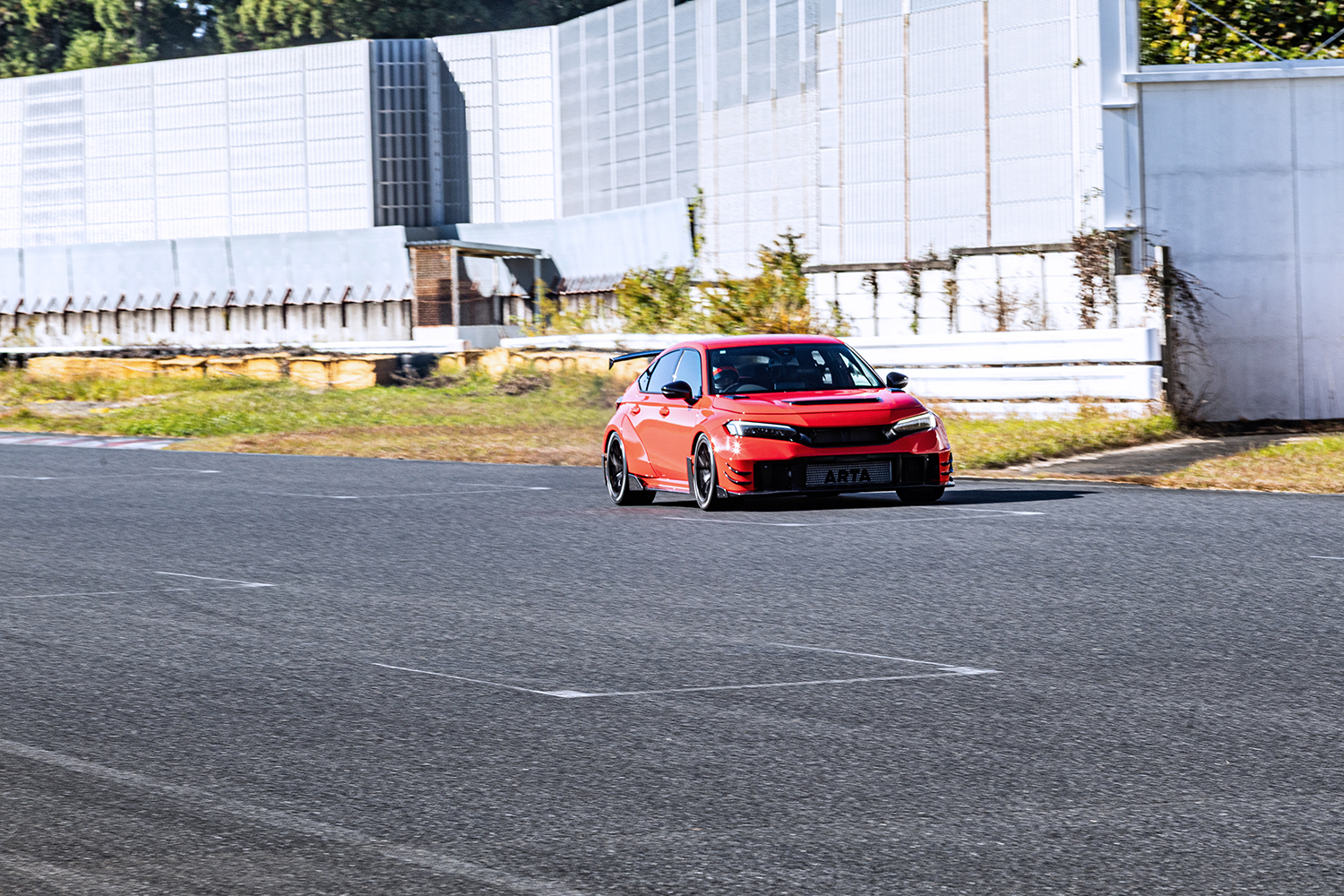 ARTA渾身のコンプリートカー「ARTA GT FL５」が魅せる圧倒的パフォーマンス 〜 画像15