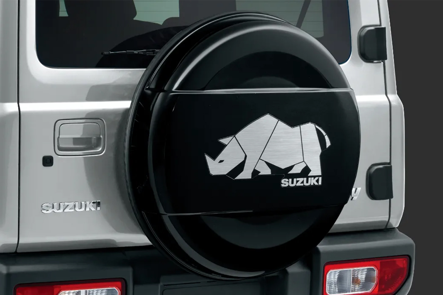 「吾輩はサイである。名前はまだない」ってマジ!?　ジムニーのキャラとして44年も親しまれている「サイ」は結構軽いノリで誕生していた