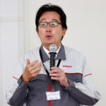 【画像】運転をしているのは確かに人！　でも上手さはクルマがもたらす!!　アステモの車両制御に「運転に革命」をもたらす可能性を見た 〜 画像16