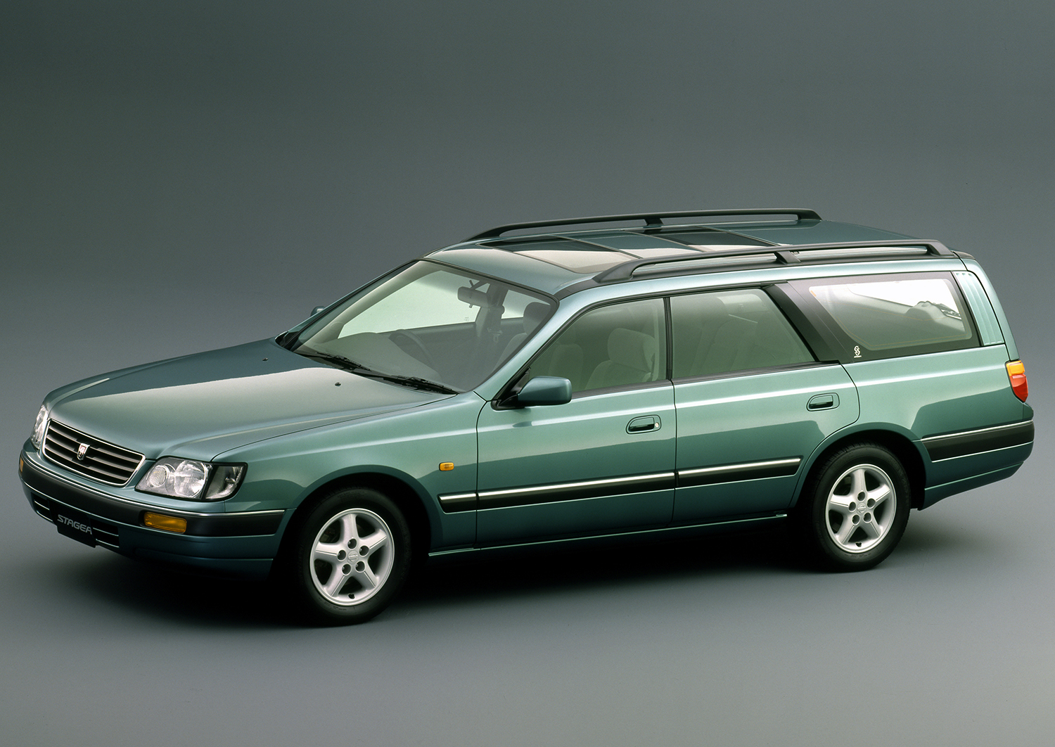 日産ステージア（初代）