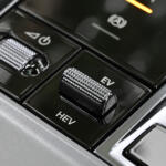 【画像】【試乗】価格も航続距離も驚異！　日本初のBYD製PHEV「シーライオン６」の走りを徹底チェック 〜 画像24