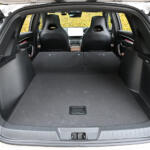 【画像】【試乗】価格も航続距離も驚異！　日本初のBYD製PHEV「シーライオン６」の走りを徹底チェック 〜 画像28