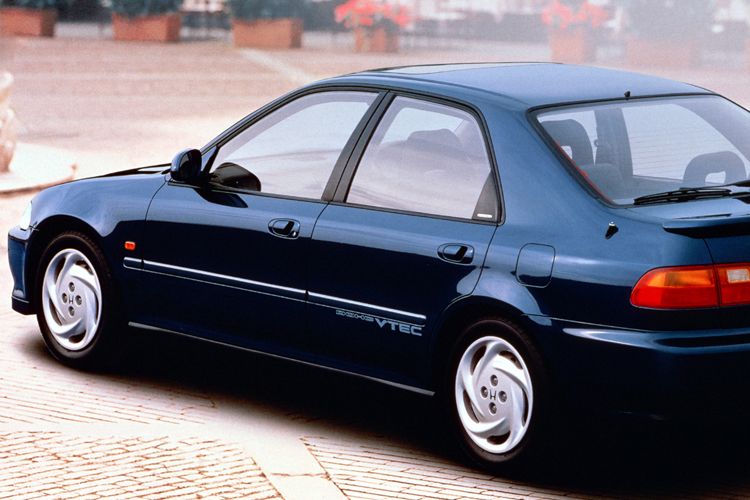 名車のホイールキャップが今プレミア品になっていた 〜 画像2