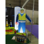 【画像】「看板・矢印・パイロン・フラッシュライト」で警告しまくっても高速の工事現場に突っ込むクルマがあとを絶たない！　作業員を守るためついに「サイレン」が登場した!! 〜 画像6