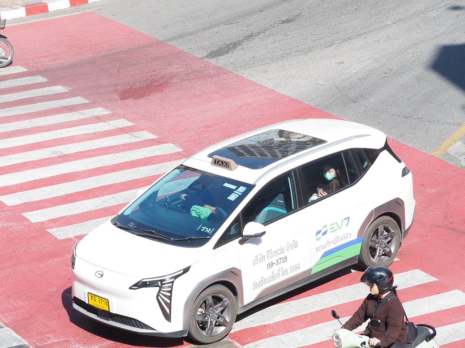 AION Yのタクシー 〜 画像8