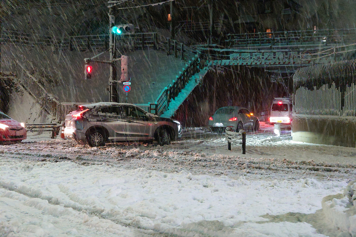 スタッドレスタイヤを買わずに冬を乗り切る方法を考えてみた 〜 画像2