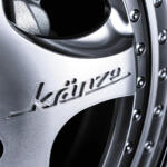 【画像】往年の名作ホイールが現代的エッセンスを加えて新境地へ！　社会現象を巻き起こしたウェッズの「バズレイア」が６ホールで再降臨 〜 画像3