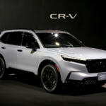 【画像】ホンダCR-Vがついに日本で復活！　パワートレインはハイブリッドのみ！　荷室もリヤシートも広くてラグジュアリーっぷりマシマシ!! 〜 画像29