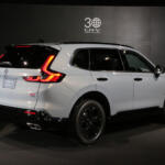 【画像】ホンダCR-Vがついに日本で復活！　パワートレインはハイブリッドのみ！　荷室もリヤシートも広くてラグジュアリーっぷりマシマシ!! 〜 画像31