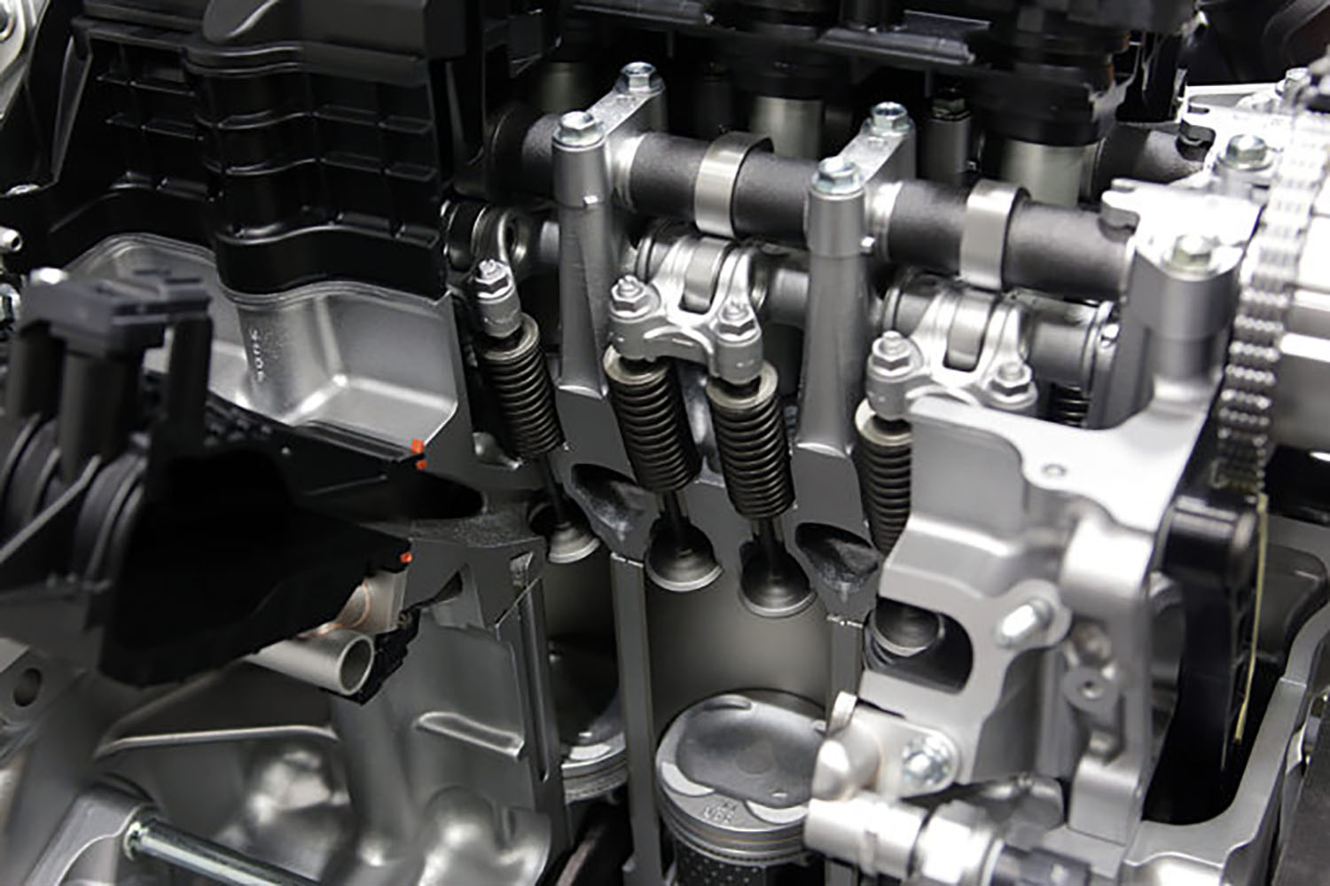 ガソリンエンジンとは決定的に違うディーゼルエンジンの仕組みとは 〜 画像7