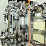 【画像】ディーゼル車でガス欠すると給油しても再始動できないってなんで？　ガソリン車とは違うディーゼルエンジンの仕組み 〜 画像8