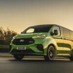 【画像】700Nmってスーパーカーかよ！　フォードの最新トラック＆バンが電動化でもアメ車魂全開のバカッ速だった 〜 画像15