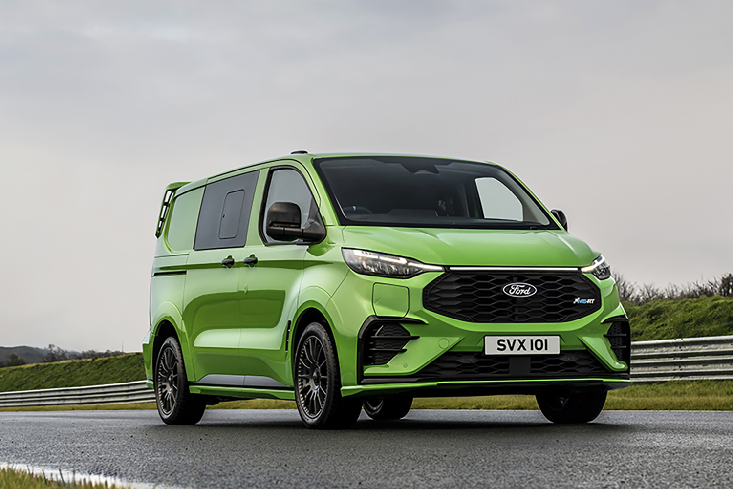 フォード・トルネオ・カスタムMS-RT EVのフロントスタイリング 〜 画像18