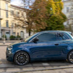 【画像】フィアット500もEVだけになっちゃったか……と思ったらエンジン搭載車が登場だと!?　しかも6速MT「だけ」とかやっぱフィアットはわかってらっしゃる!! 〜 画像5