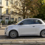 【画像】フィアット500もEVだけになっちゃったか……と思ったらエンジン搭載車が登場だと!?　しかも6速MT「だけ」とかやっぱフィアットはわかってらっしゃる!! 〜 画像6