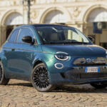 【画像】フィアット500もEVだけになっちゃったか……と思ったらエンジン搭載車が登場だと!?　しかも6速MT「だけ」とかやっぱフィアットはわかってらっしゃる!! 〜 画像23