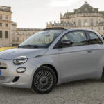 【画像】フィアット500もEVだけになっちゃったか……と思ったらエンジン搭載車が登場だと!?　しかも6速MT「だけ」とかやっぱフィアットはわかってらっしゃる!! 〜 画像24