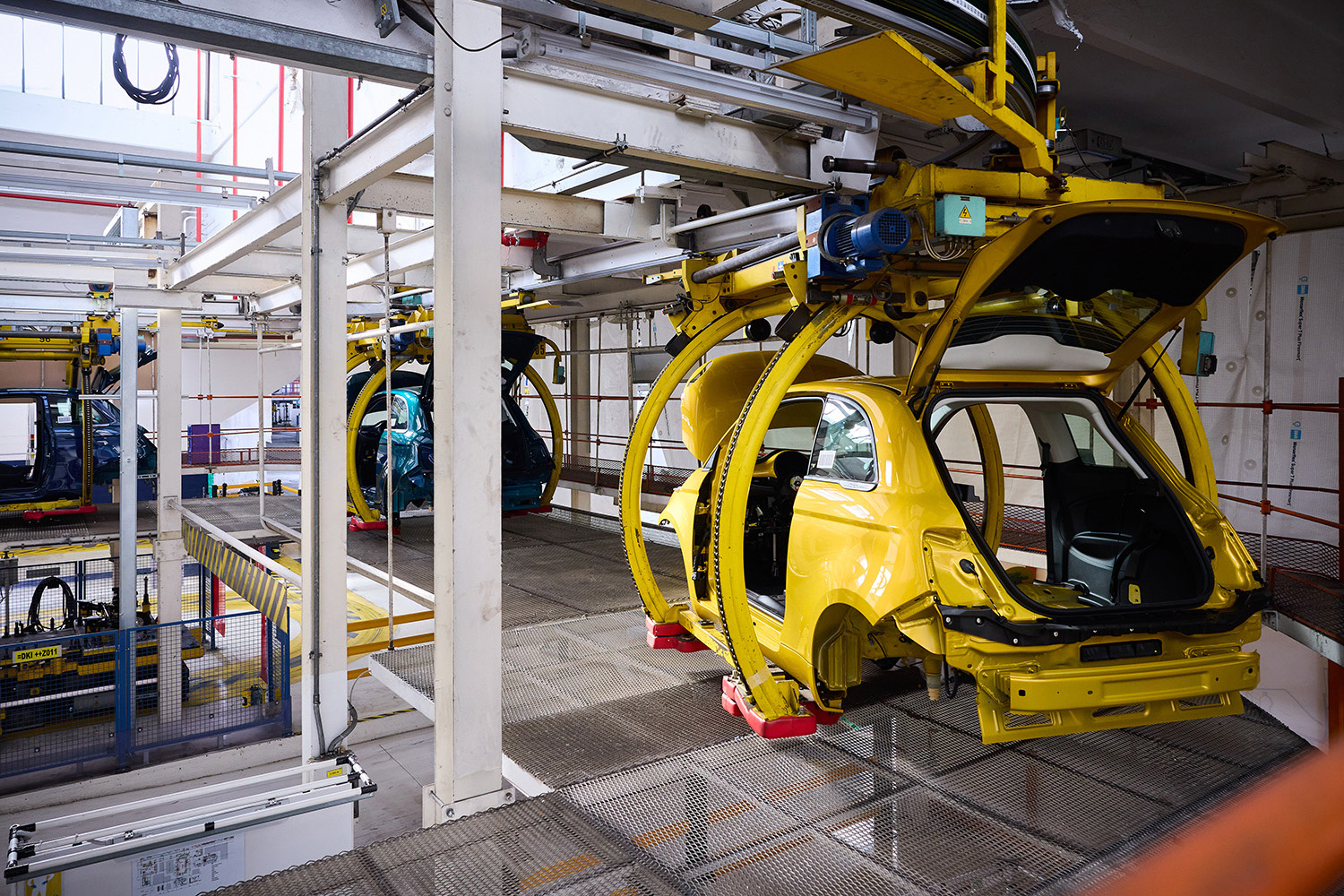 欧州で新登場のフィアット500ハイブリッドの日本導入が待ち切れない 〜 画像55