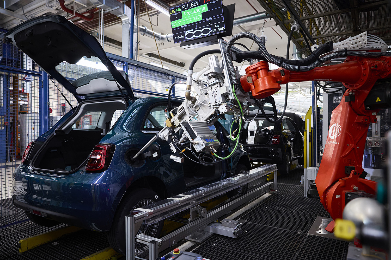 欧州で新登場のフィアット500ハイブリッドの日本導入が待ち切れない 〜 画像59