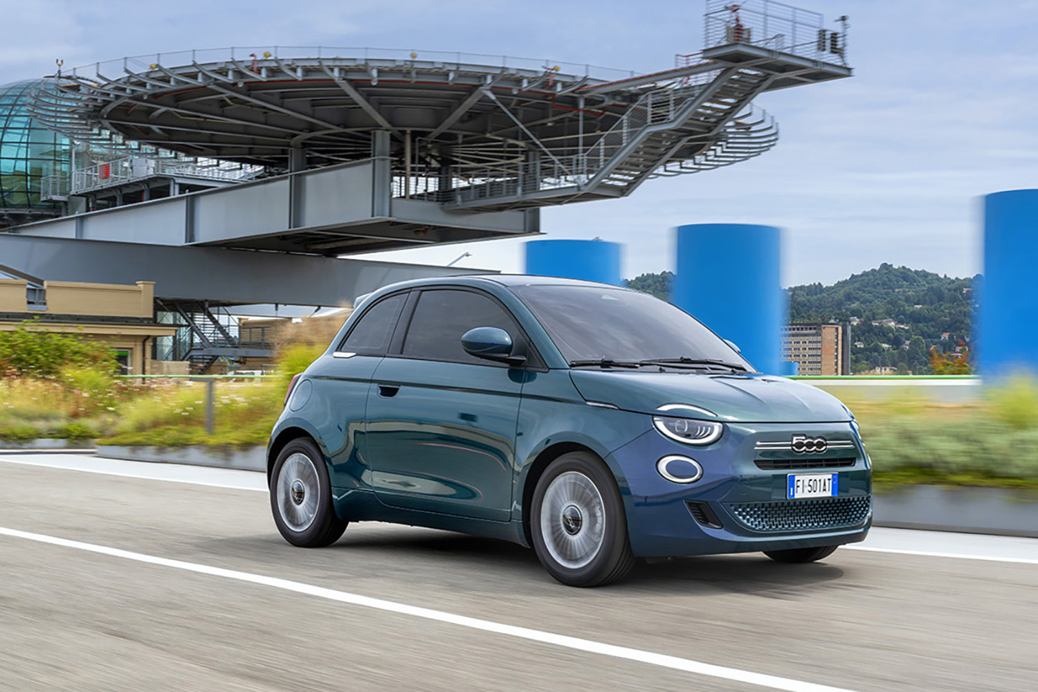 欧州で新登場のフィアット500ハイブリッドの日本導入が待ち切れない 〜 画像72