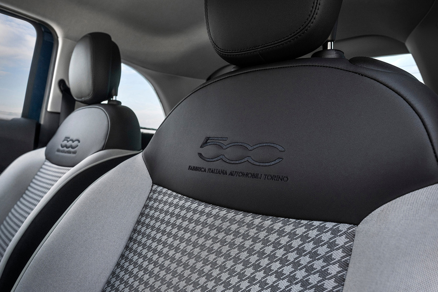 欧州で新登場のフィアット500ハイブリッドの日本導入が待ち切れない 〜 画像80