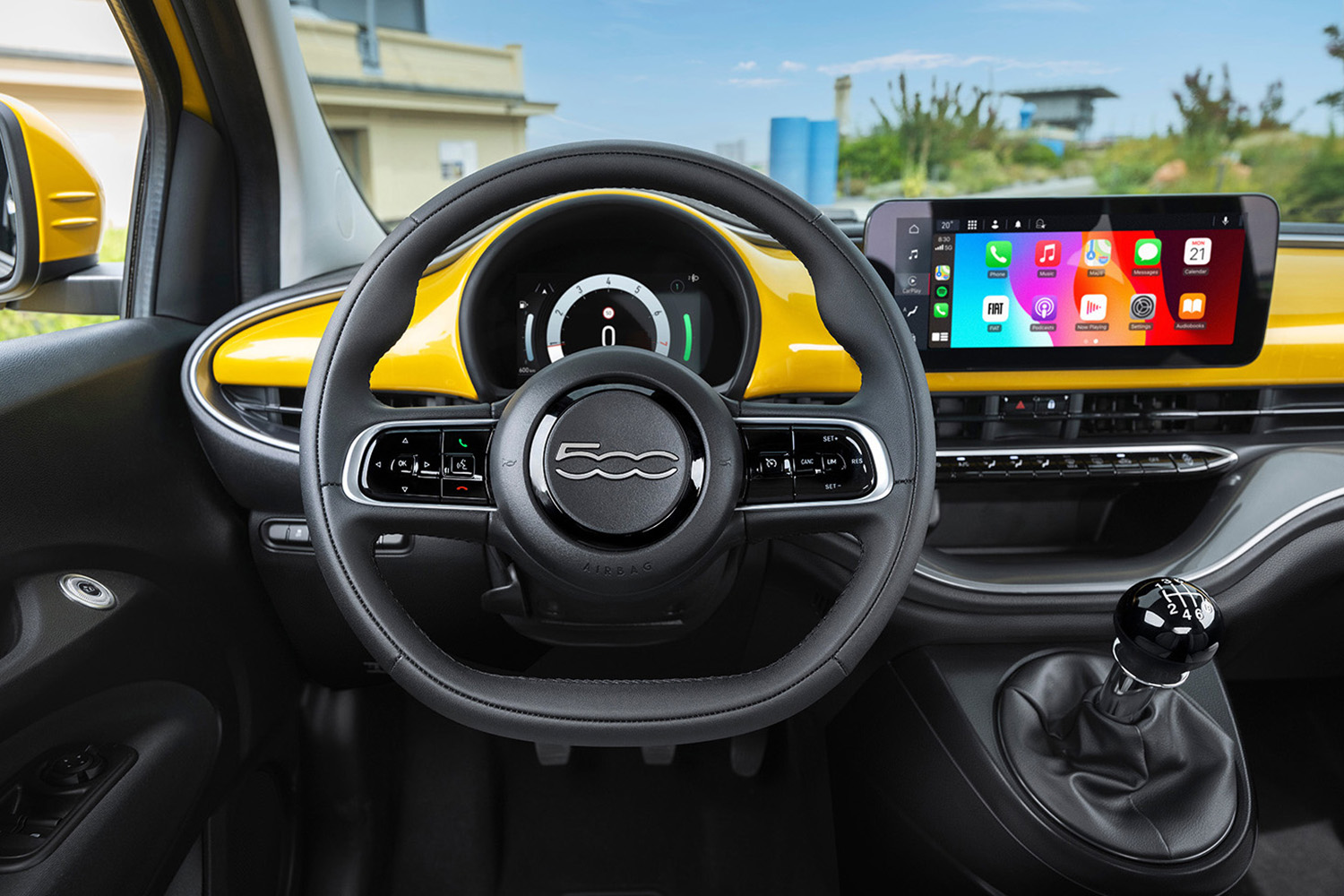 フィアット500ハイブリッドのインテリア 〜 画像82