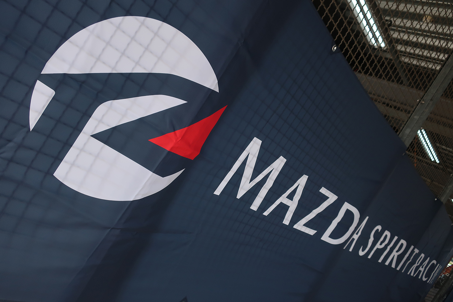 「ロードスター 12R」を生み出した「マツダスピリットレーシング」とは何もの 〜 画像1