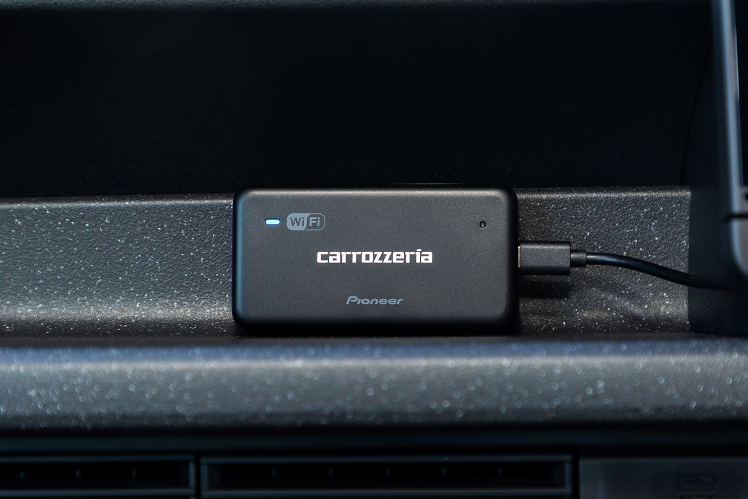 クルマのなかで使うなら車載機器専用ブランド「カロッツェリア」の車載専用Wi-Fiルーター「DCT-WR200D」が大正解だった 〜 画像10