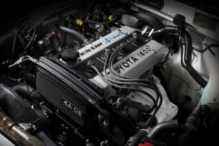 トヨタが復刻した4AGエンジンの部品は現代技術によって別モノ級に進化していた