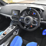 【画像】【試乗】純エンジン車のピュアスポーツ「アルピーヌA110」を買うなら最後！　生産終了直前にラストを飾る３モデルに一気乗りした 〜 画像4