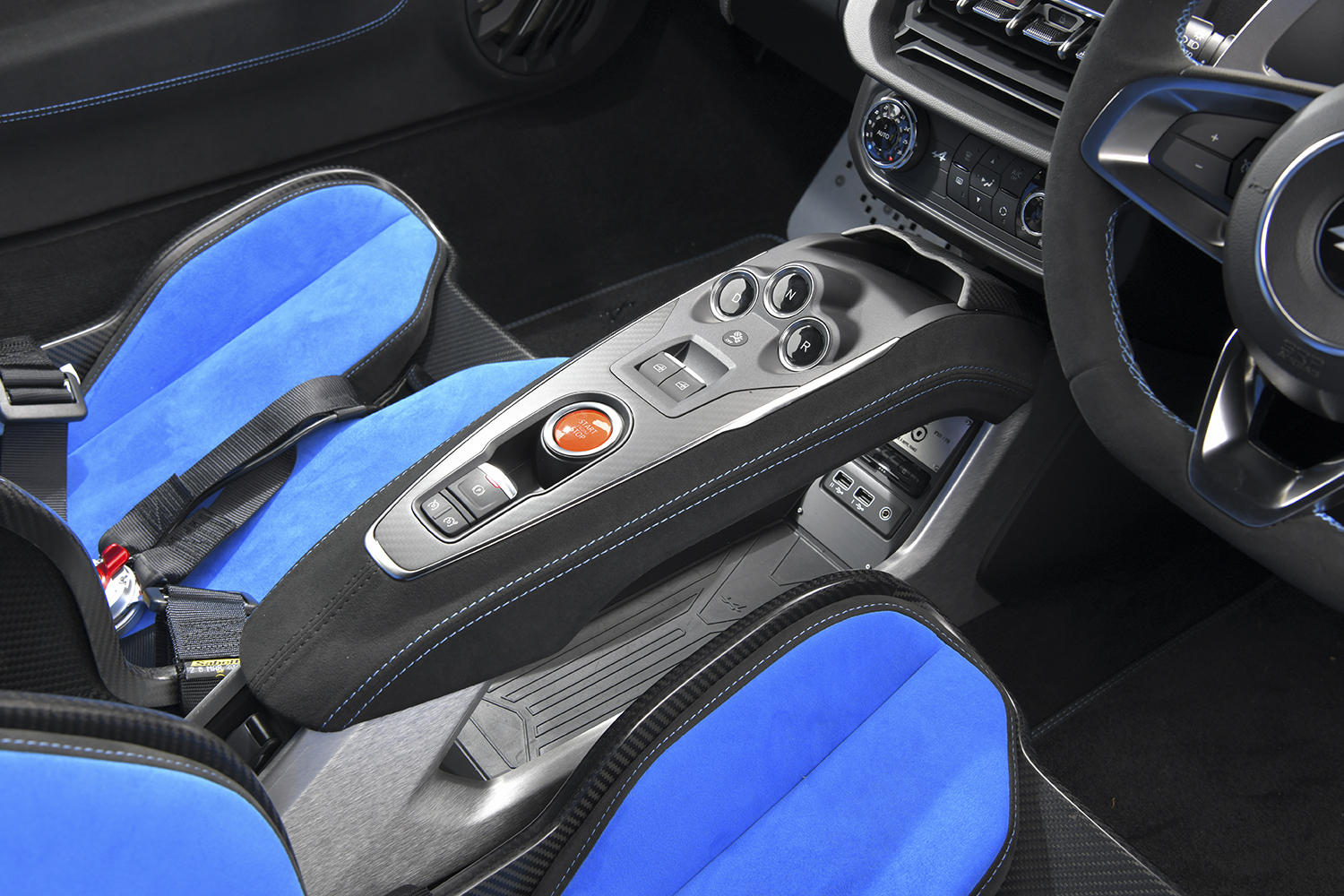 最後の３モデルに乗ってあらためて感じたアルピーヌらしさ 〜 画像5