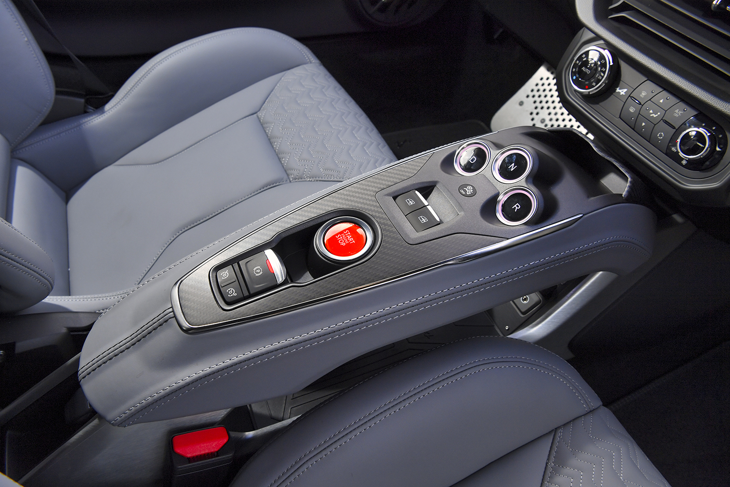 最後の３モデルに乗ってあらためて感じたアルピーヌらしさ 〜 画像28