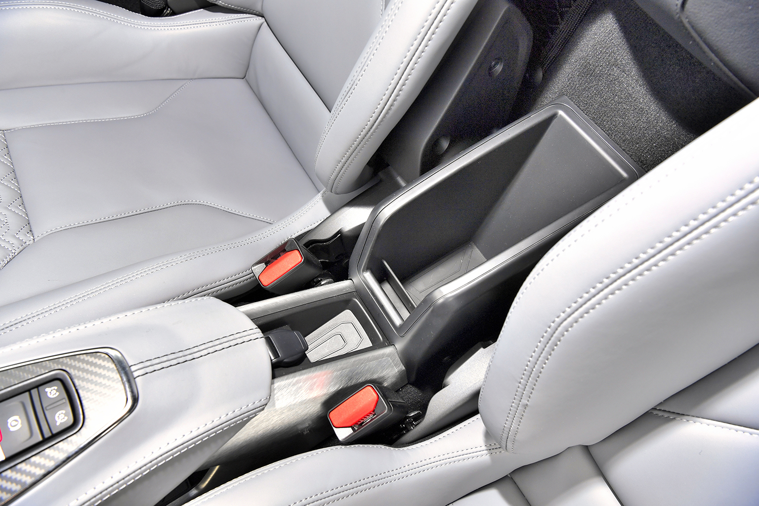 最後の３モデルに乗ってあらためて感じたアルピーヌらしさ 〜 画像41