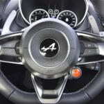 【画像】【試乗】純エンジン車のピュアスポーツ「アルピーヌA110」を買うなら最後！　生産終了直前にラストを飾る３モデルに一気乗りした 〜 画像45