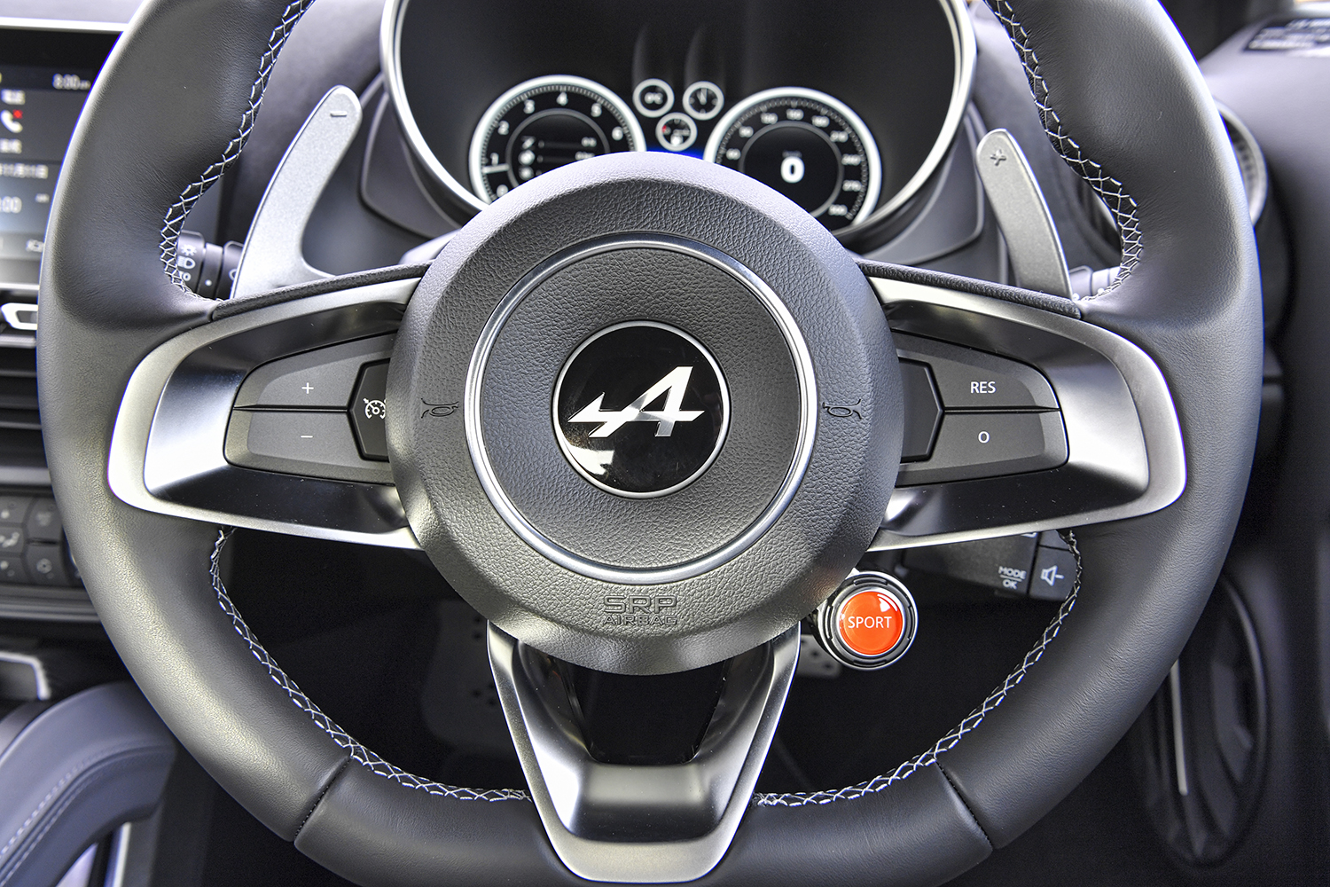 最後の３モデルに乗ってあらためて感じたアルピーヌらしさ 〜 画像45