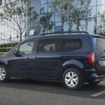 【画像】家族多めのカングーファンおまたせ！　まもなく日本導入される３列シートでボディも大きくなった「グランカングー」の気になる中身!! 〜 画像1