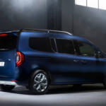 【画像】家族多めのカングーファンおまたせ！　まもなく日本導入される３列シートでボディも大きくなった「グランカングー」の気になる中身!! 〜 画像4