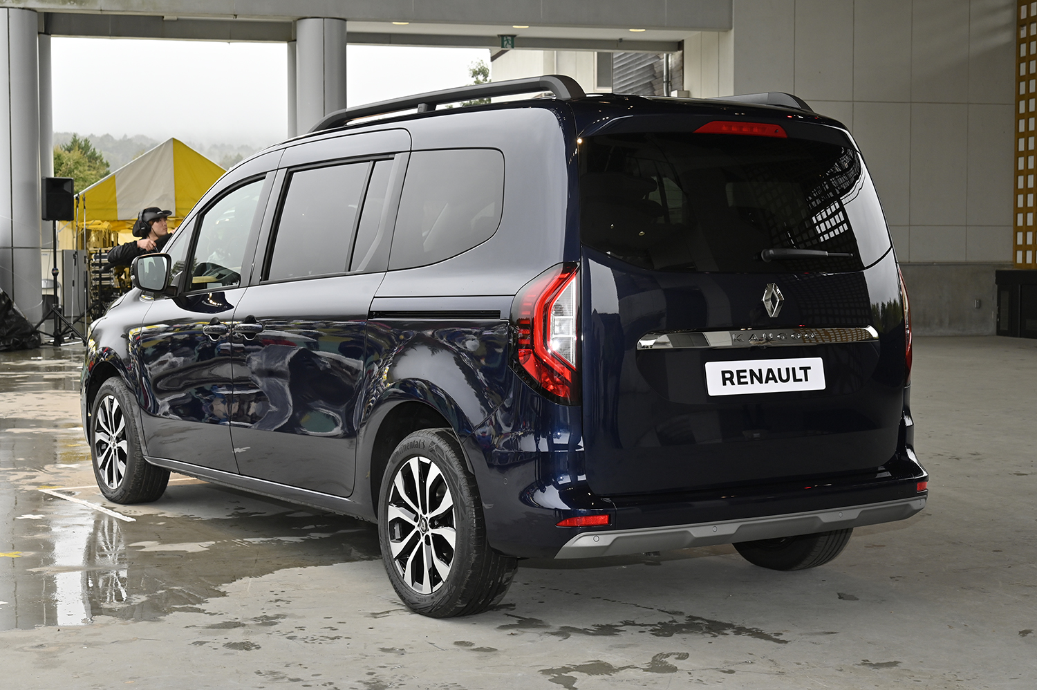 フランスには長いカングーがあった 〜 画像22