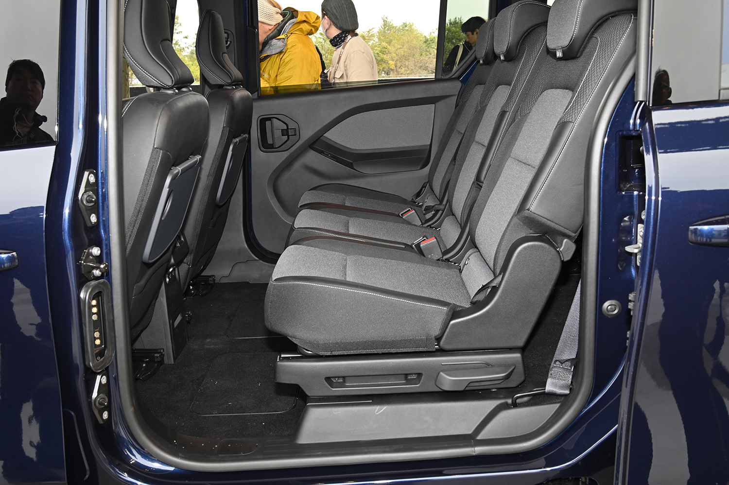 フランスには長いカングーがあった 〜 画像24