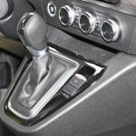 【画像】家族多めのカングーファンおまたせ！　まもなく日本導入される３列シートでボディも大きくなった「グランカングー」の気になる中身!! 〜 画像31