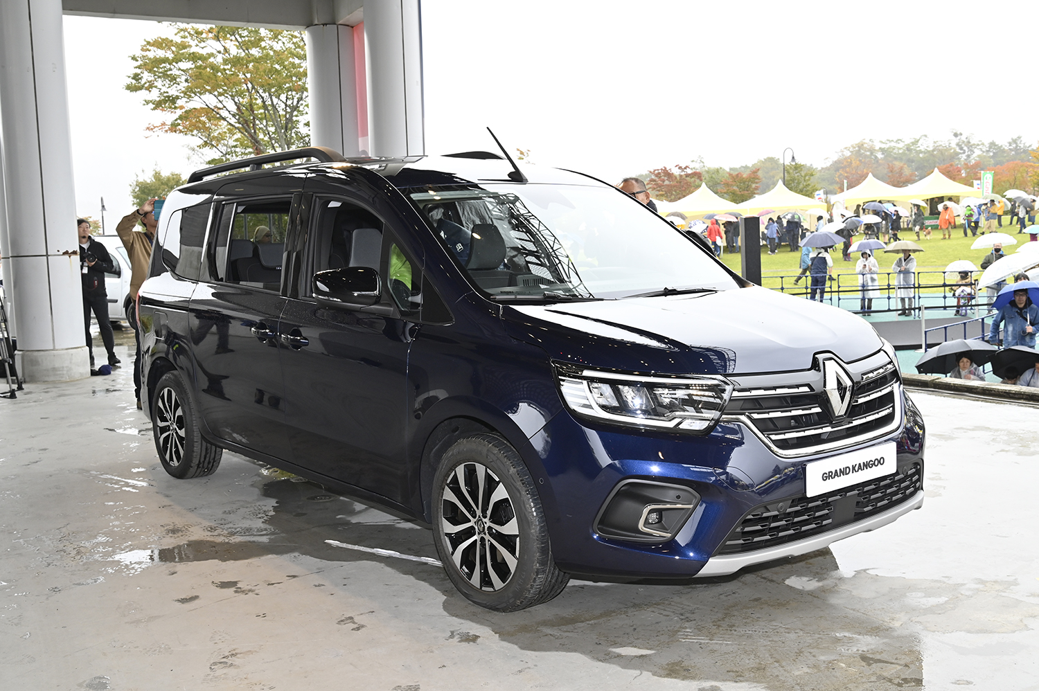 フランスには長いカングーがあった 〜 画像34