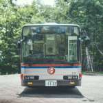 【画像】バスを改造した走るサウナバス略してサバス！　３号車はまるで茶畑のなかで「サ活」ができる癒やし系の仕上がり 〜 画像2