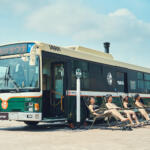 【画像】バスを改造した走るサウナバス略してサバス！　３号車はまるで茶畑のなかで「サ活」ができる癒やし系の仕上がり 〜 画像4