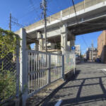 【画像】駅舎もプラットフォームもないのに確かに「駅」が存在する！　神奈川にある謎の「JR梶ヶ谷駅」の正体とは？ 〜 画像22