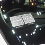 【画像】消えゆく新車の紙カタログに「商談がやりづらい」とセールスマンの声も！　ペーパーレス化は世界的な流れでもはや止められない？ 〜 画像3