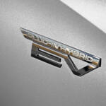 【画像】【試乗】高級感たっぷりで燃費がよくて悪路にも強く災害時も活躍！　おまけに走りも楽しいアウトランダーPHEVはクルマの理想の姿そのものだった 〜 画像4