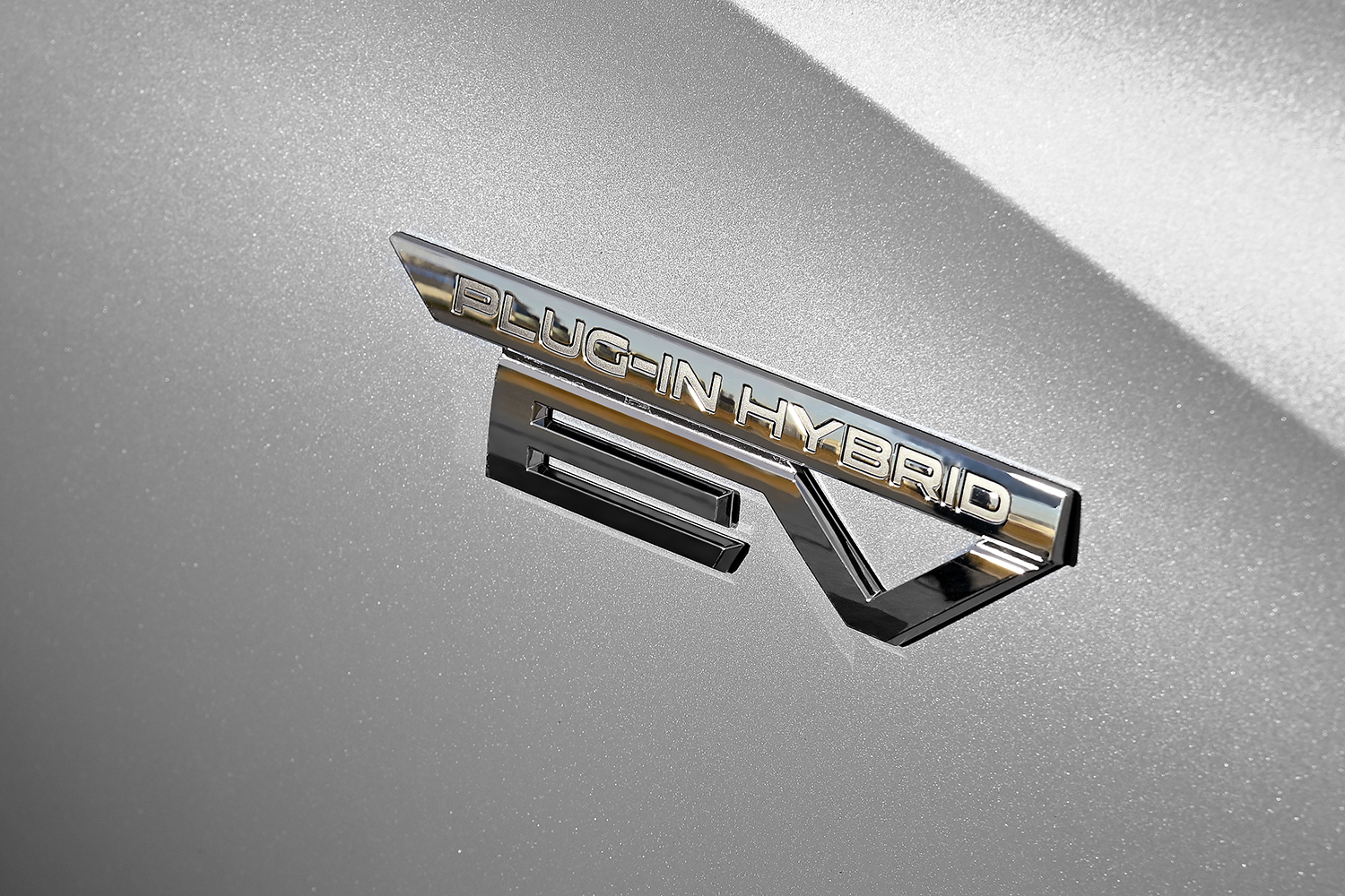 アウトランダーPHEVは静かにスムーズにそして力強く走るSUVの完成形だった 〜 画像4