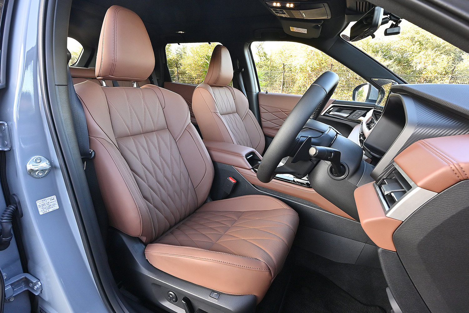 アウトランダーPHEVは静かにスムーズにそして力強く走るSUVの完成形だった 〜 画像20